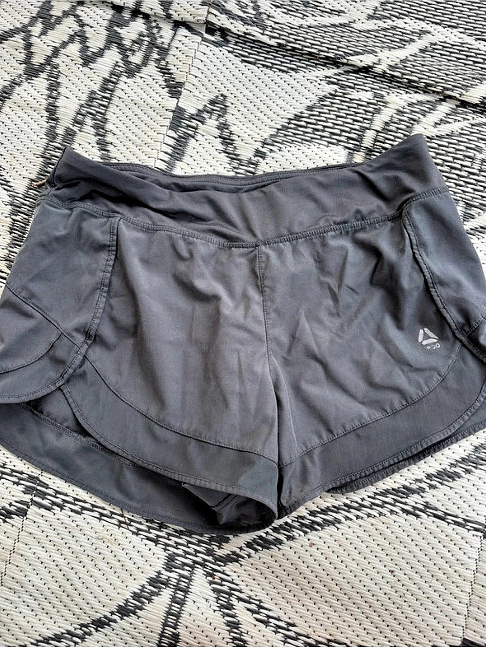 Reebok Gray Athletic Shorts Size Medium